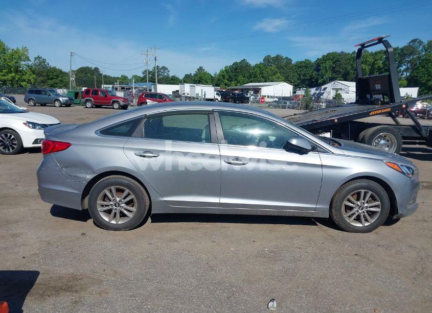 Photo 13 of 2016 Hyundai Sonata SE (VIN 5NPE24AFXGH333622)