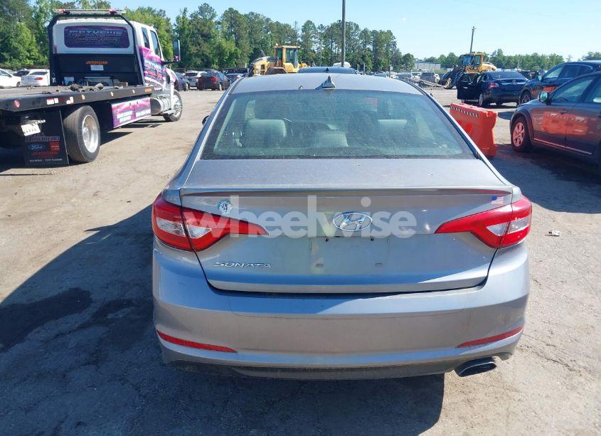 Photo 16 of 2016 Hyundai Sonata SE (VIN 5NPE24AFXGH333622)