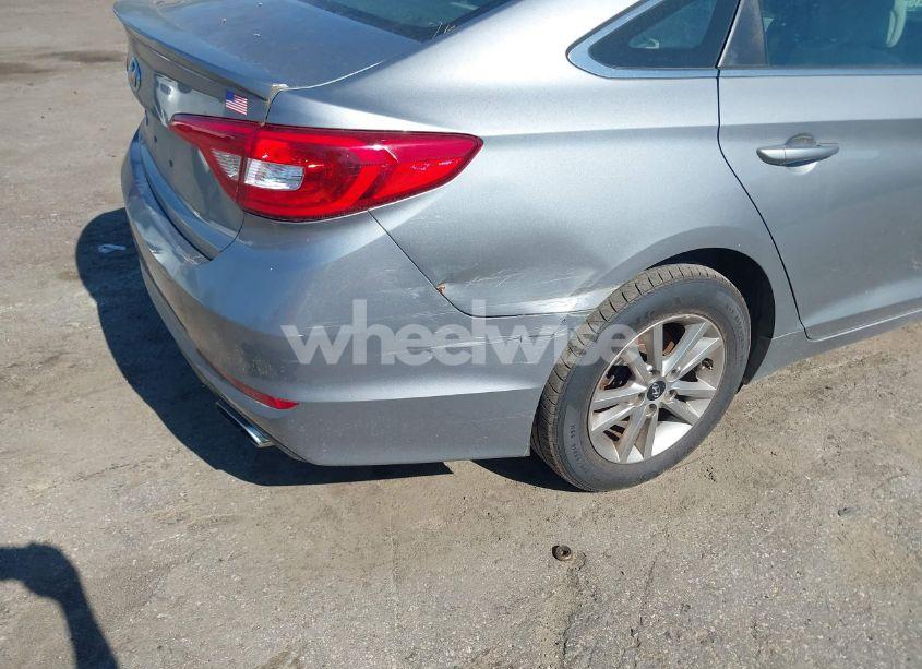 Photo 6 of 2016 Hyundai Sonata SE (VIN 5NPE24AFXGH333622)