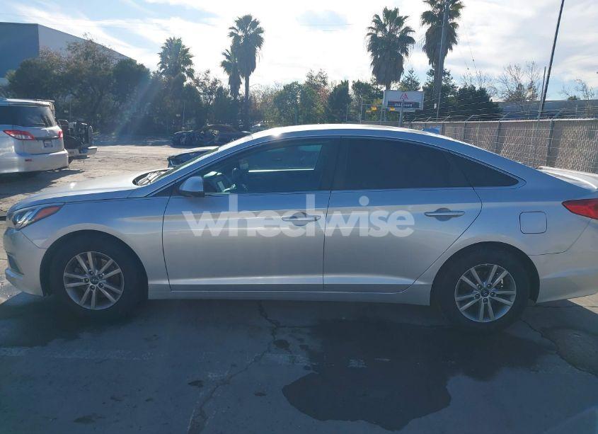 Photo 14 of 2016 Hyundai Sonata SE (VIN 5NPE24AFXGH343664)
