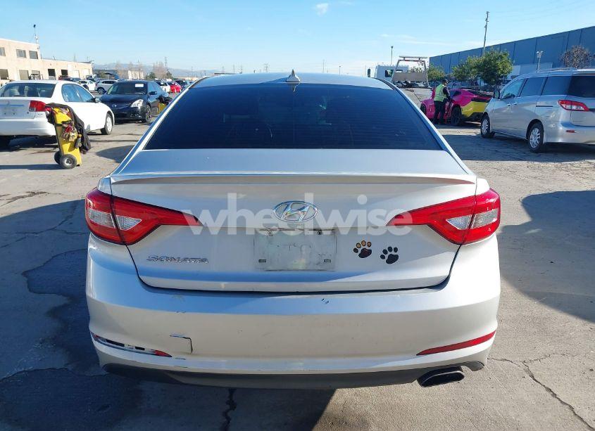 Photo 16 of 2016 Hyundai Sonata SE (VIN 5NPE24AFXGH343664)