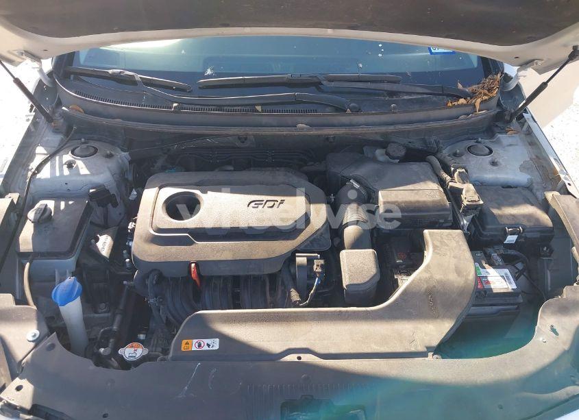 Photo 10 of 2016 Hyundai Sonata SE (VIN 5NPE24AFXGH359508)