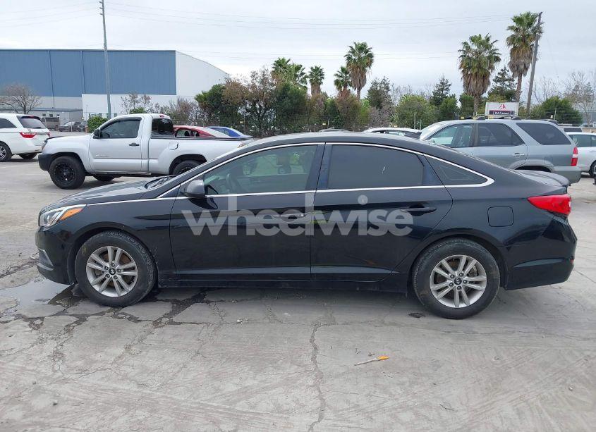 Photo 14 of 2016 Hyundai Sonata SE (VIN 5NPE24AFXGH359931)