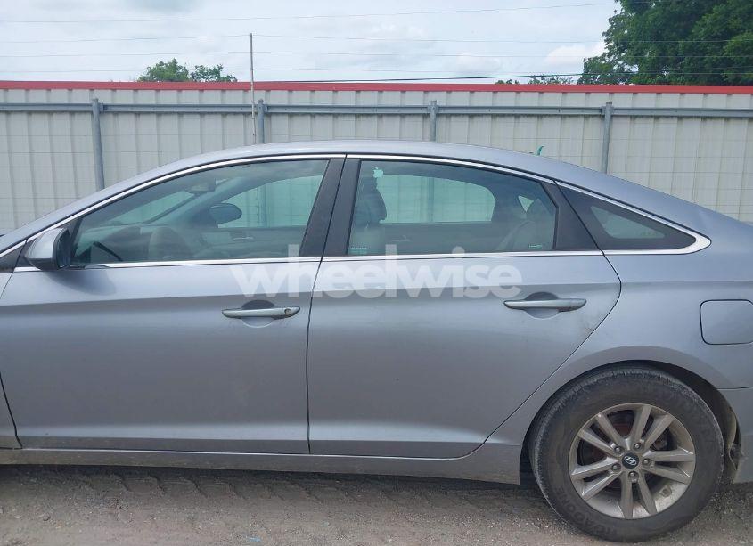 Photo 14 of 2016 Hyundai Sonata SE (VIN 5NPE24AFXGH367060)