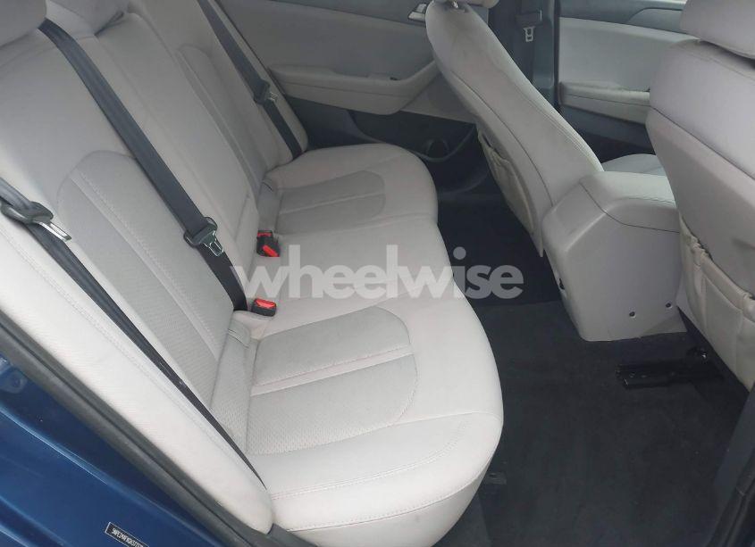 Photo 8 of 2016 Hyundai Sonata SE (VIN 5NPE24AFXGH377278)