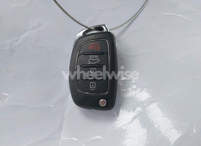 Photo 11 of 2016 Hyundai Sonata SE (VIN 5NPE24AFXGH401286)