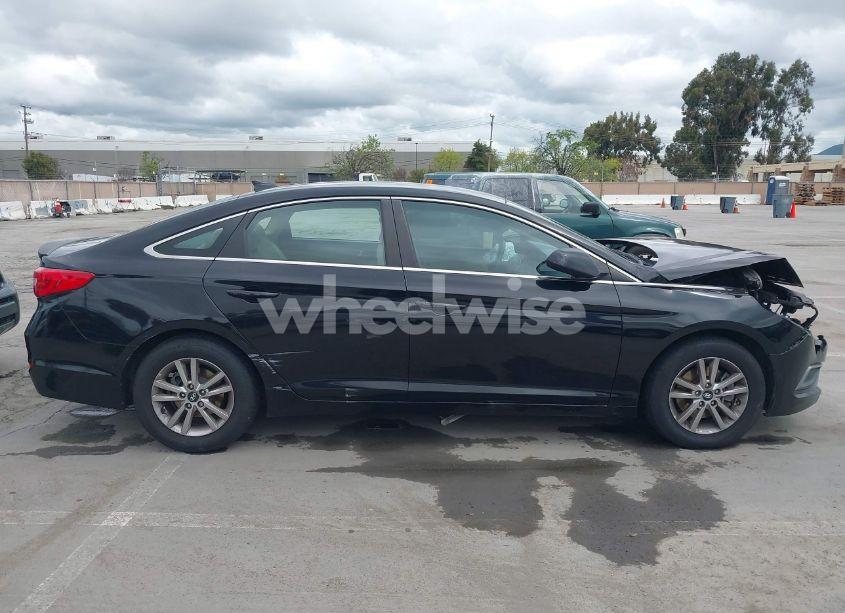Photo 13 of 2016 Hyundai Sonata SE (VIN 5NPE24AFXGH401286)