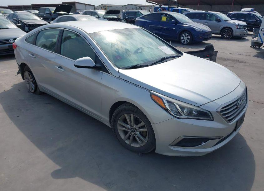 2016 Hyundai Sonata (VIN 5NPE24AFXGH402471) main photo