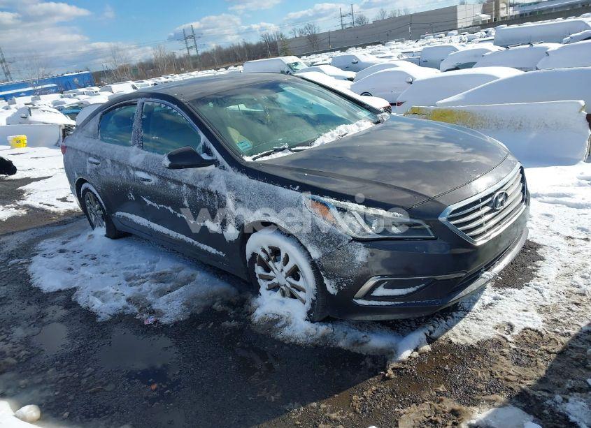 2016 Hyundai Sonata (VIN 5NPE24AFXGH418072) main photo