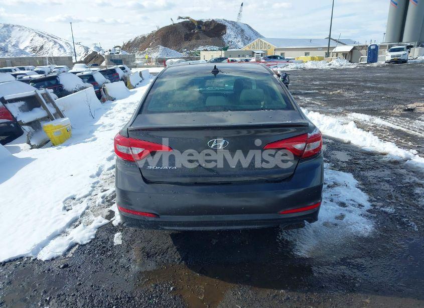 Photo 16 of 2016 Hyundai Sonata (VIN 5NPE24AFXGH418072)