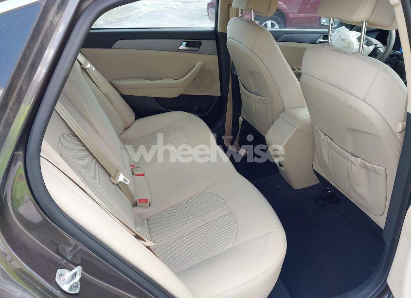 Photo 8 of 2016 Hyundai Sonata SE (VIN 5NPE24AFXGH433302)