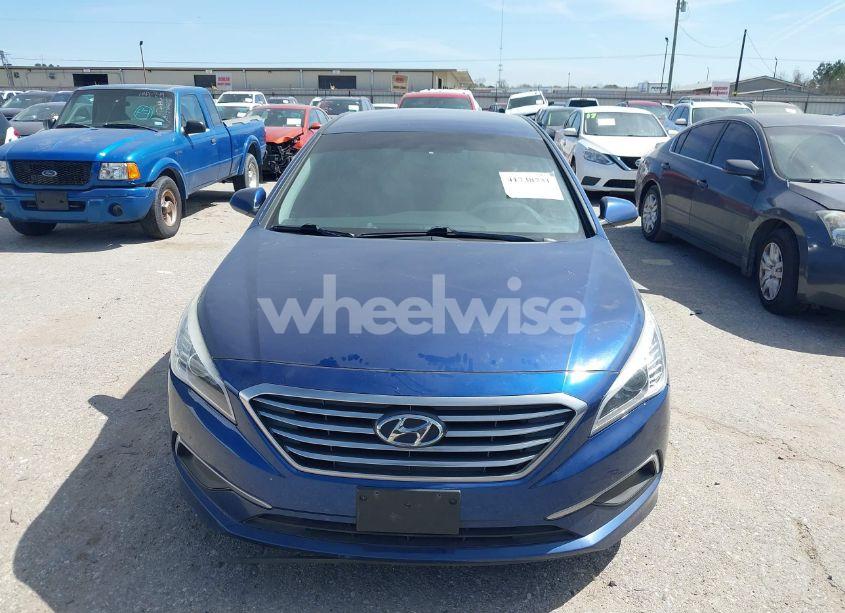 Photo 6 of 2017 Hyundai Sonata SE (VIN 5NPE24AFXHH458458)