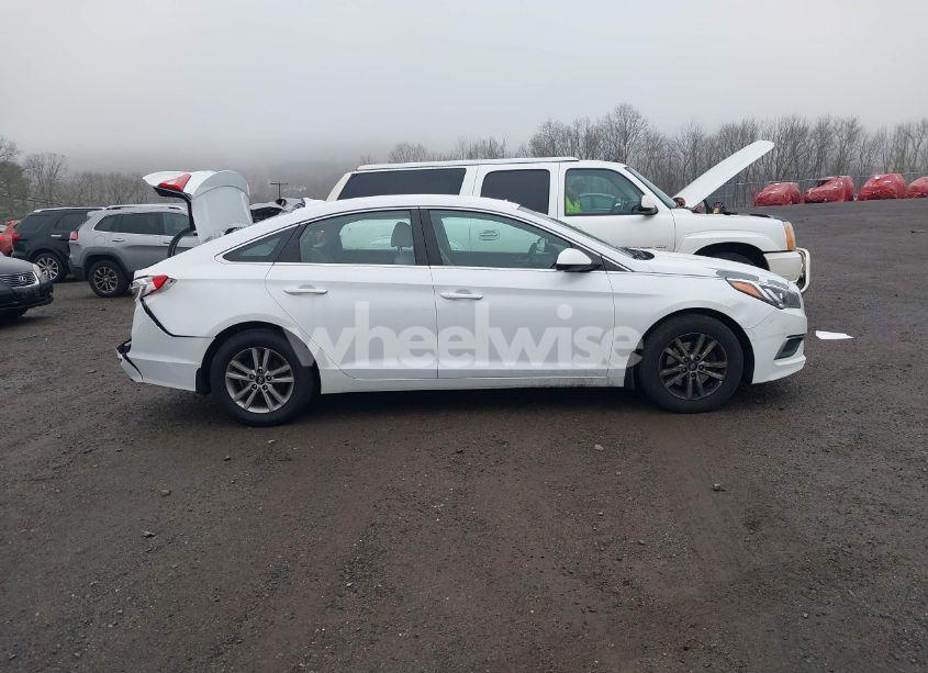 Photo 14 of 2017 Hyundai Sonata SE (VIN 5NPE24AFXHH465622)