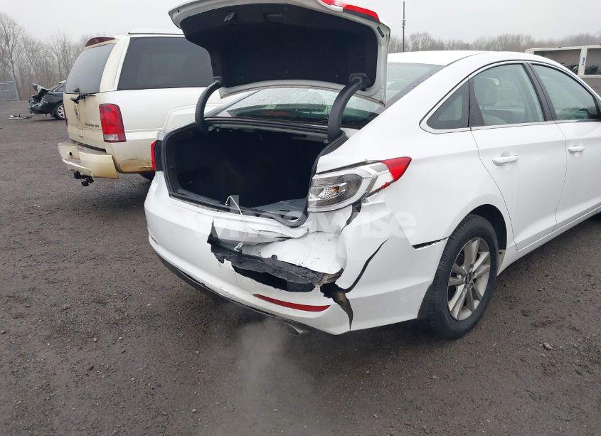 Photo 6 of 2017 Hyundai Sonata SE (VIN 5NPE24AFXHH465622)