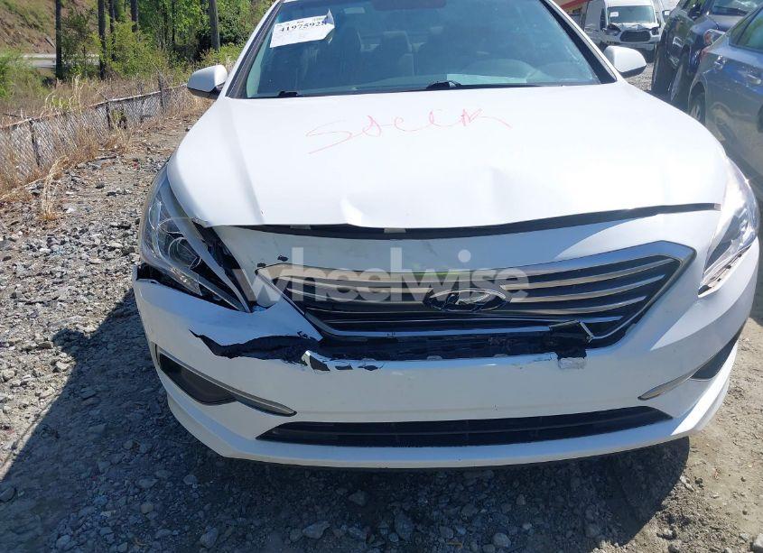 Photo 6 of 2017 Hyundai Sonata SE (VIN 5NPE24AFXHH481349)