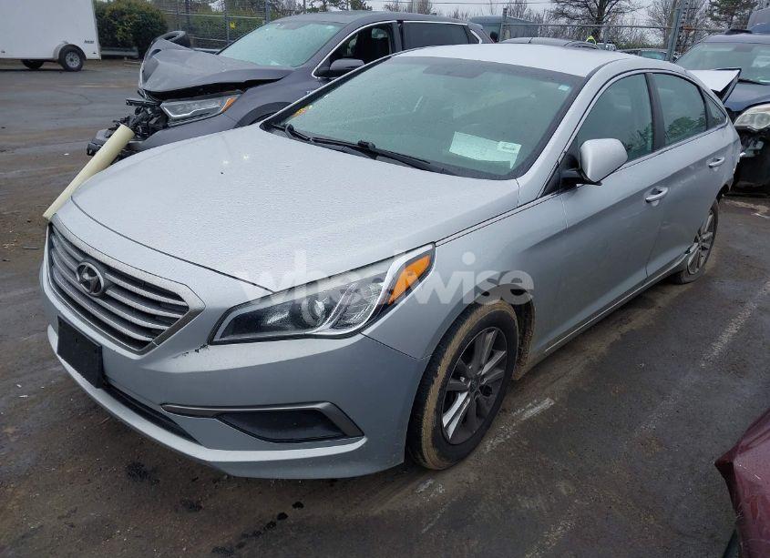 Photo 2 of 2017 Hyundai Sonata (VIN 5NPE24AFXHH486017)