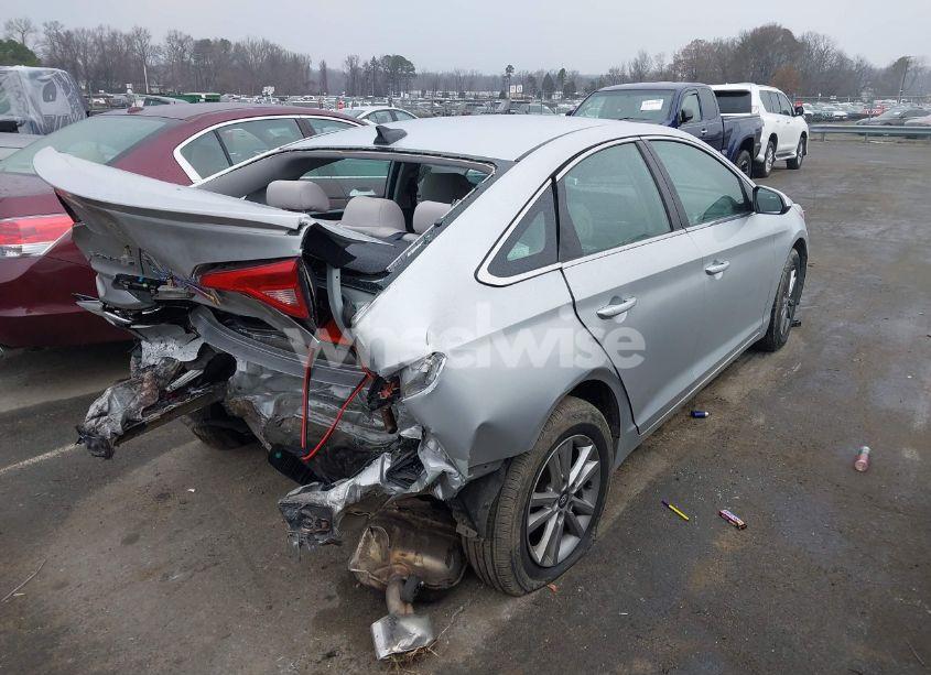 Photo 4 of 2017 Hyundai Sonata (VIN 5NPE24AFXHH486017)