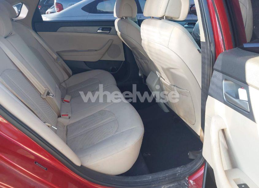 Photo 8 of 2017 Hyundai Sonata SE (VIN 5NPE24AFXHH502359)