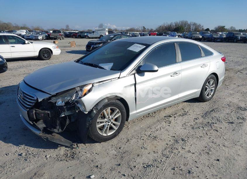Photo 2 of 2017 Hyundai Sonata (VIN 5NPE24AFXHH516651)
