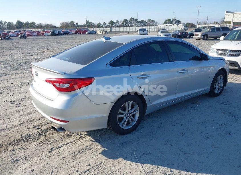Photo 4 of 2017 Hyundai Sonata (VIN 5NPE24AFXHH516651)