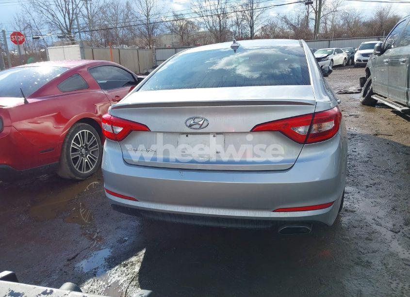 Photo 17 of 2017 Hyundai Sonata SE (VIN 5NPE24AFXHH516990)