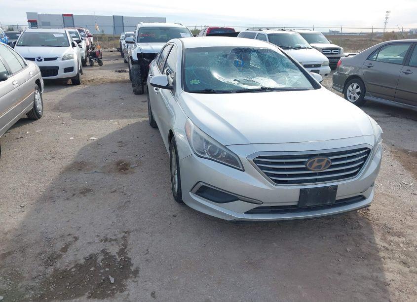 2017 Hyundai Sonata (VIN 5NPE24AFXHH534017) main photo