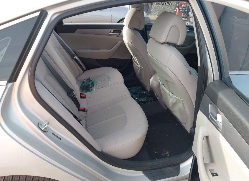 Photo 8 of 2017 Hyundai Sonata (VIN 5NPE24AFXHH534017)