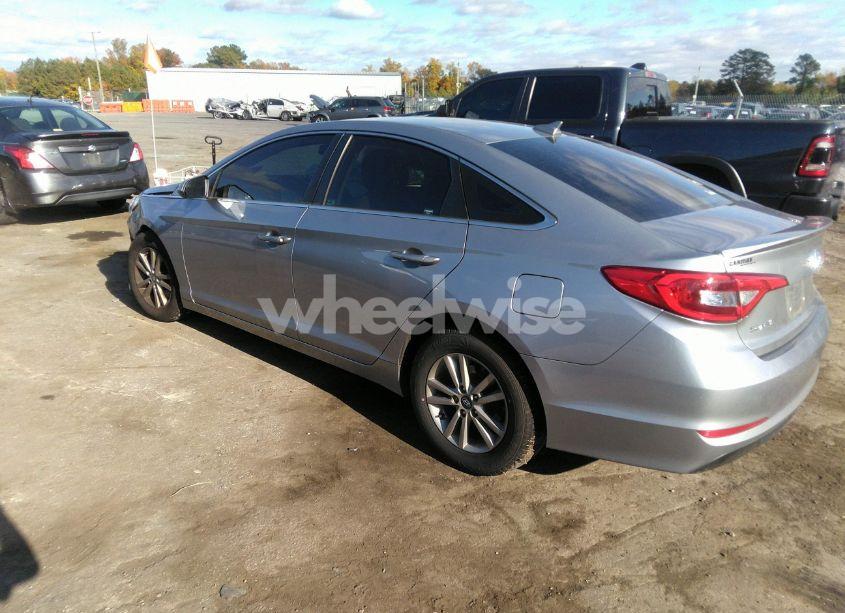 Photo 3 of 2017 Hyundai Sonata SE (VIN 5NPE24AFXHH536348)