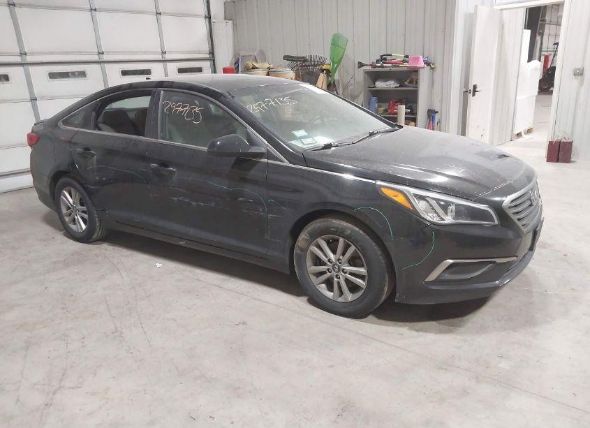 2017 Hyundai Sonata N/A (VIN 5NPE24AFXHH540495) main photo