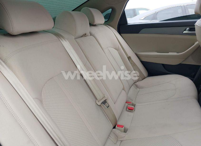 Photo 8 of 2017 Hyundai Sonata SE (VIN 5NPE24AFXHH543414)