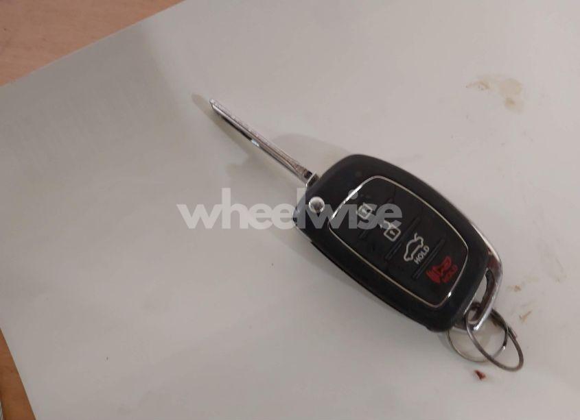 Photo 11 of 2017 Hyundai Sonata SE (VIN 5NPE24AFXHH552596)