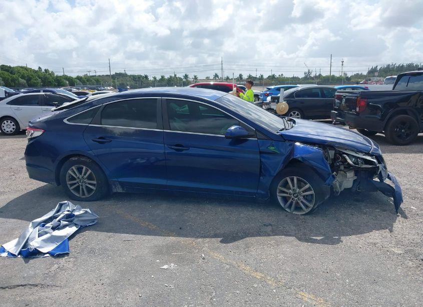 Photo 13 of 2017 Hyundai Sonata (VIN 5NPE24AFXHH563503)