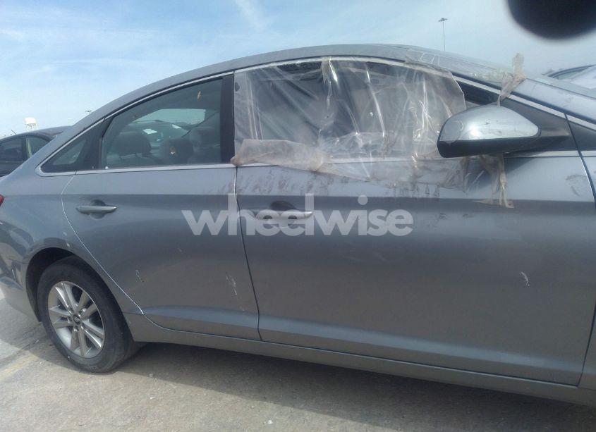 Photo 12 of 2017 Hyundai Sonata (VIN 5NPE24AFXHH567986)