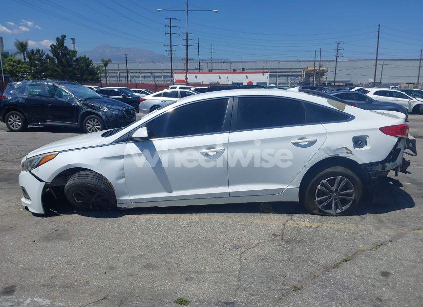 Photo 15 of 2017 Hyundai Sonata SE (VIN 5NPE24AFXHH574114)