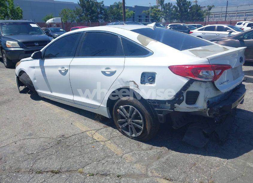 Photo 3 of 2017 Hyundai Sonata SE (VIN 5NPE24AFXHH574114)