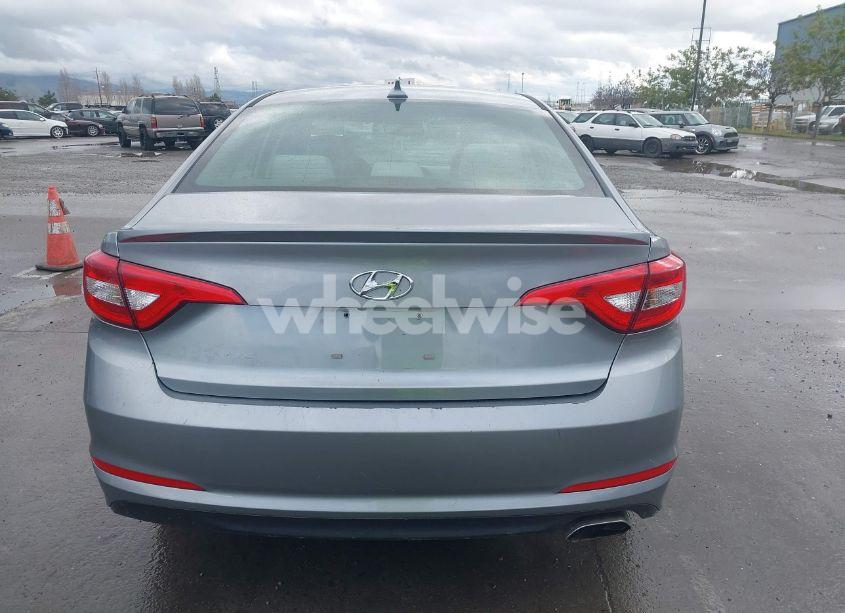 Photo 15 of 2017 Hyundai Sonata SE (VIN 5NPE24AFXHH579037)