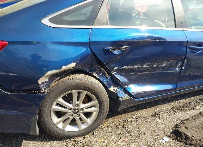 Photo 6 of 2017 Hyundai Sonata SE (VIN 5NPE24AFXHH579460)