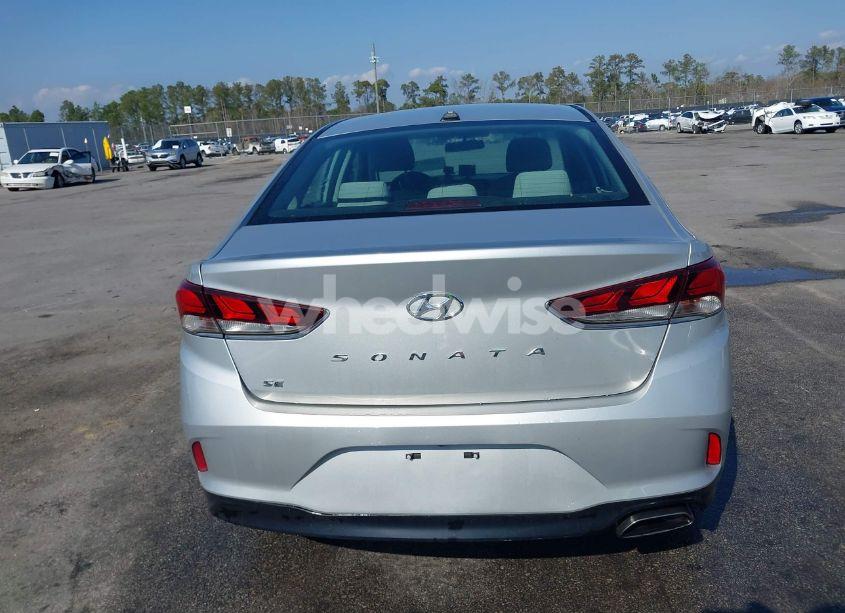 Photo 16 of 2018 Hyundai Sonata SE (VIN 5NPE24AFXJH621471)