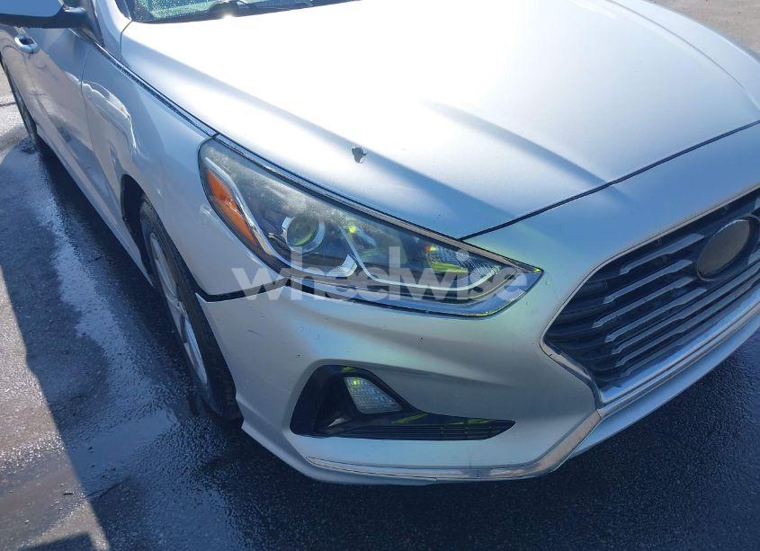 Photo 6 of 2018 Hyundai Sonata SE (VIN 5NPE24AFXJH621471)
