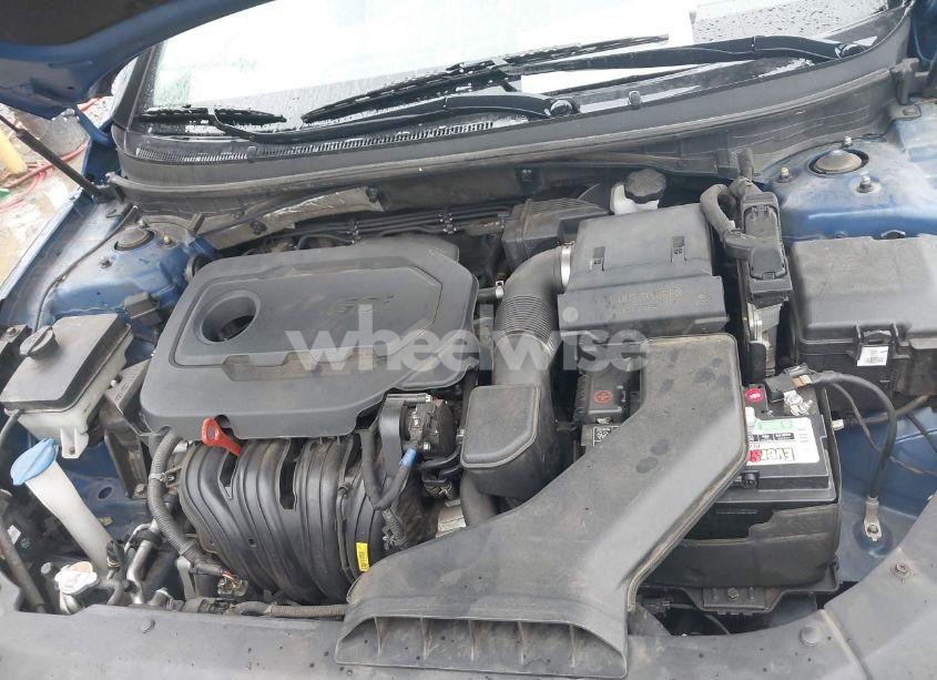 Photo 10 of 2018 Hyundai Sonata SE (VIN 5NPE24AFXJH622250)