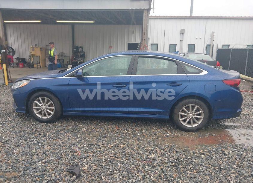 Photo 14 of 2018 Hyundai Sonata SE (VIN 5NPE24AFXJH622250)