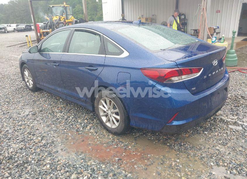 Photo 3 of 2018 Hyundai Sonata SE (VIN 5NPE24AFXJH622250)