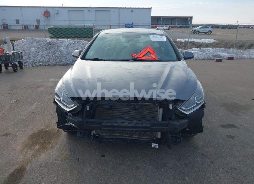 Photo 12 of 2018 Hyundai Sonata SE (VIN 5NPE24AFXJH623074)