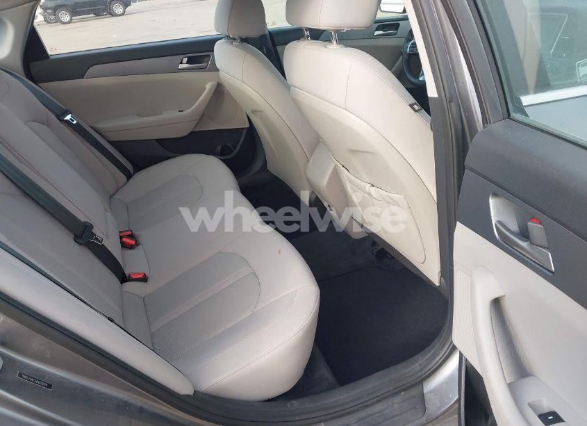 Photo 8 of 2018 Hyundai Sonata SE (VIN 5NPE24AFXJH623074)