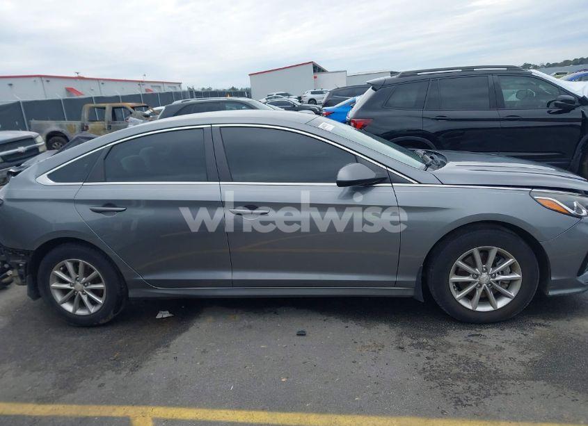 Photo 14 of 2018 Hyundai Sonata SE (VIN 5NPE24AFXJH689382)