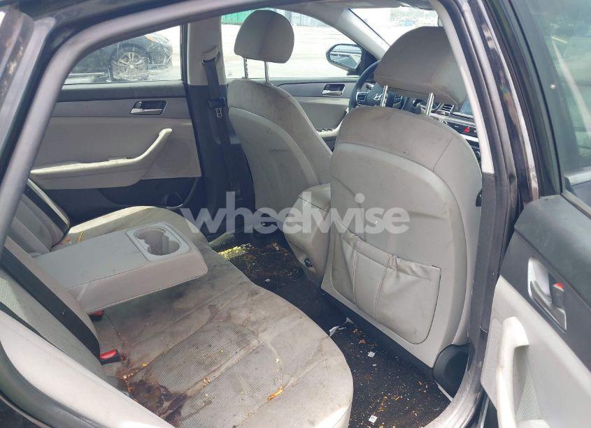 Photo 8 of 2018 Hyundai Sonata SE (VIN 5NPE24AFXJH694369)