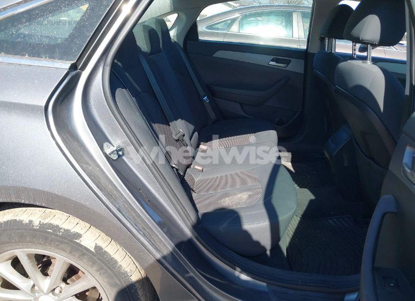 Photo 8 of 2018 Hyundai Sonata SE (VIN 5NPE24AFXJH719724)