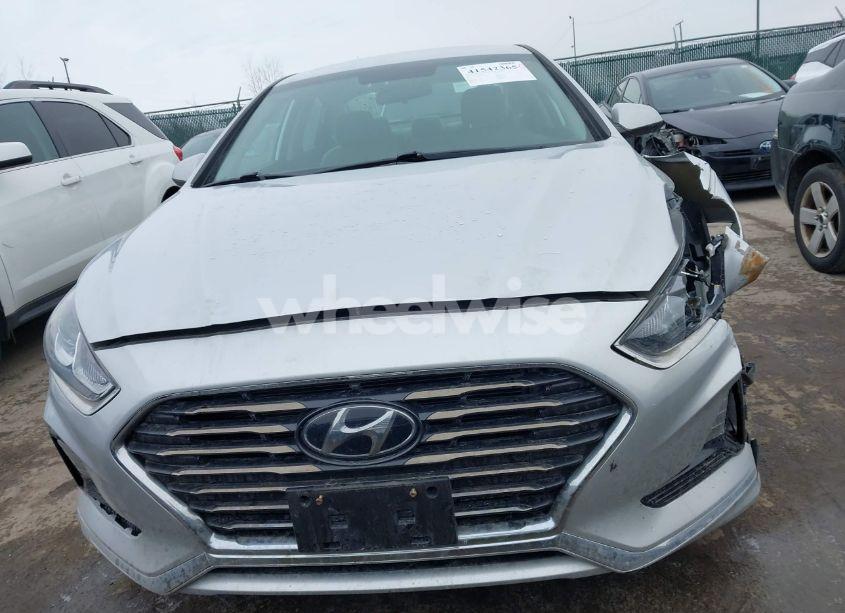 Photo 12 of 2018 Hyundai Sonata SE (VIN 5NPE24AFXJH721487)