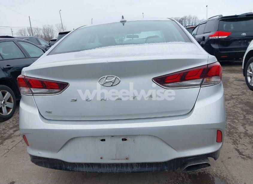 Photo 16 of 2018 Hyundai Sonata SE (VIN 5NPE24AFXJH721487)