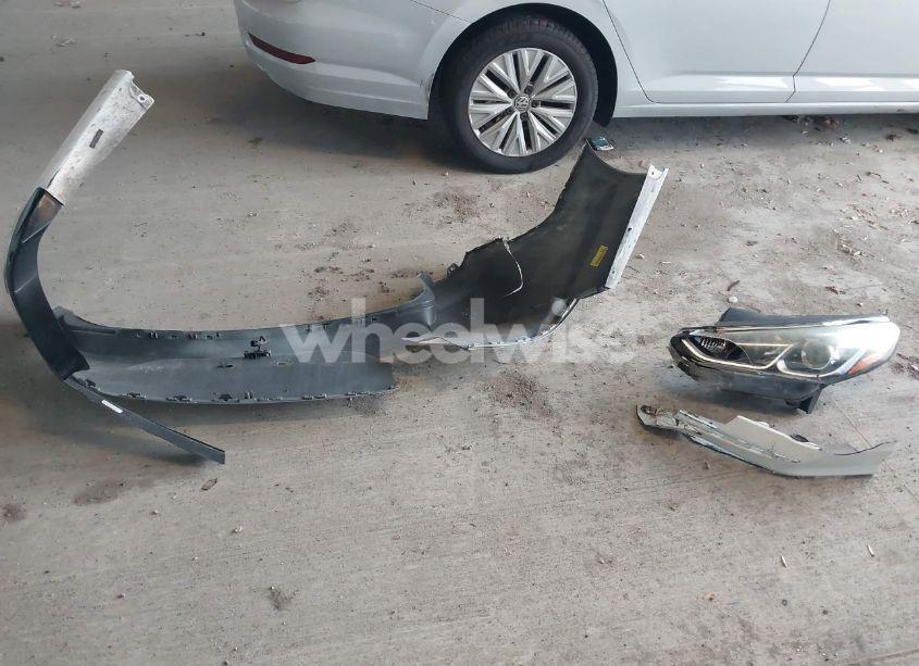 Photo 12 of 2018 Hyundai Sonata SE (VIN 5NPE24AFXJH721568)